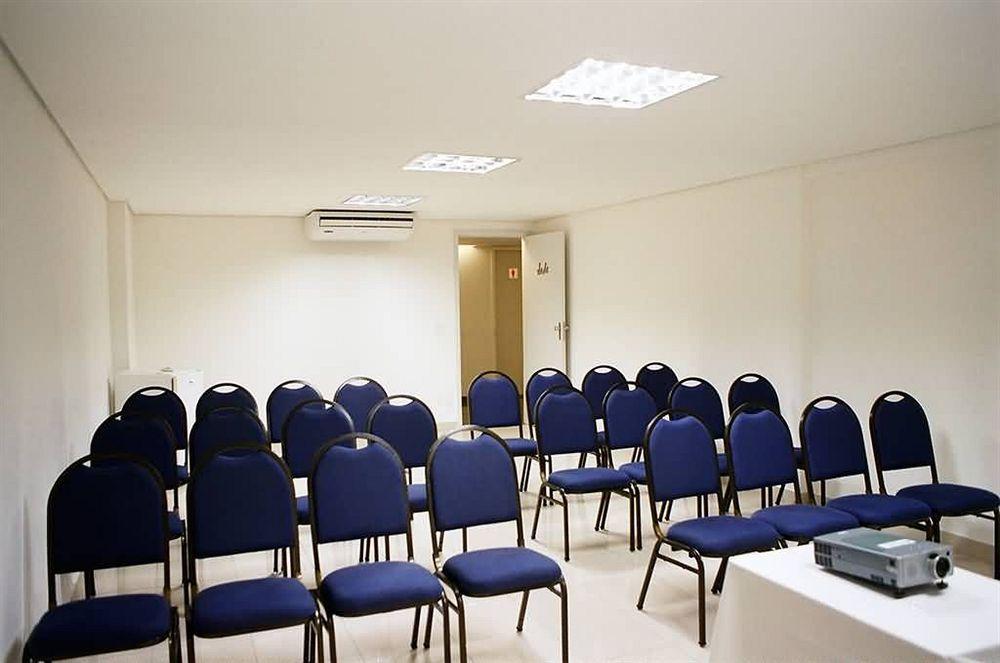 Max Savassi Apart Service Belo Horizonte Bagian luar foto